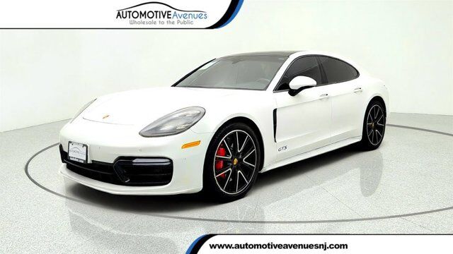 2019 Porsche Panamera GTS