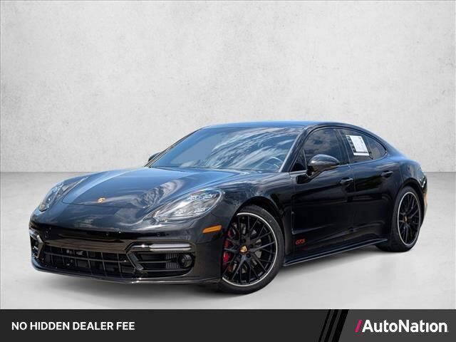 2021 Porsche Panamera GTS