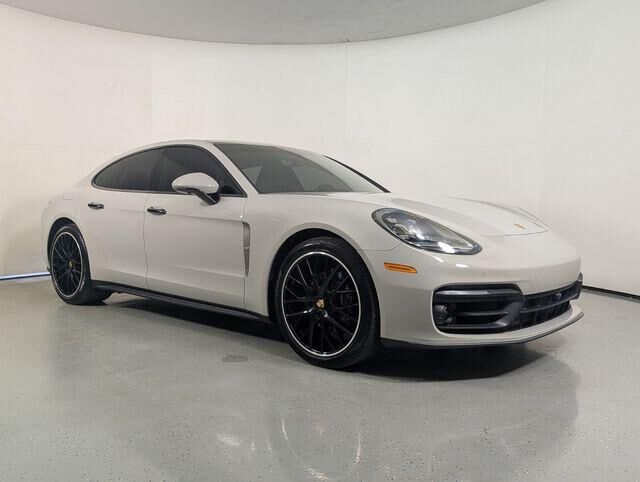 2023 Porsche Panamera Platinum Edition