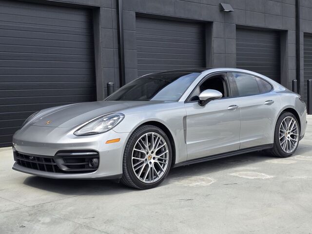 2023 Porsche Panamera 4 Platinum Edition