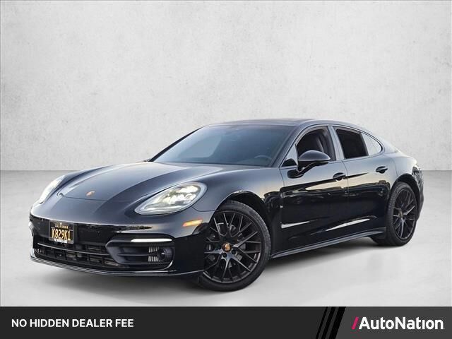 2023 Porsche Panamera Platinum Edition