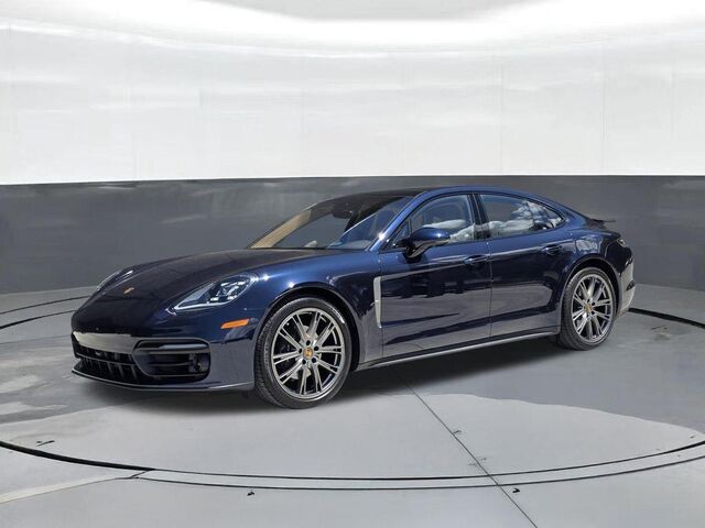 2023 Porsche Panamera Platinum Edition