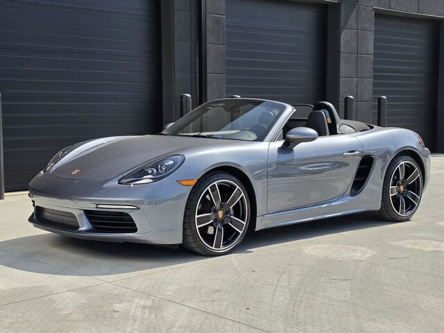2025 Porsche 718 Boxster