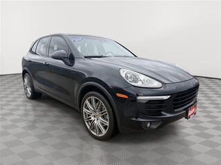 2016 Porsche Cayenne Base