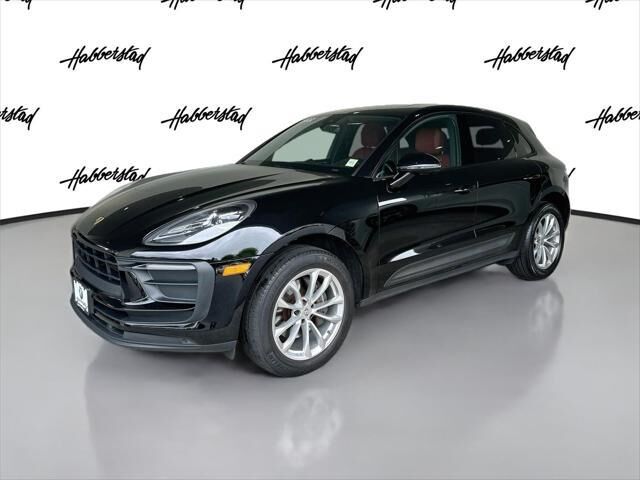 2022 Porsche Macan Base