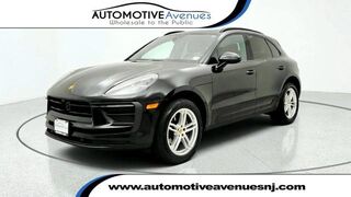 2023 Porsche Macan Base w/ Black / Bordeaux Red Leather Package &amp; Surround View