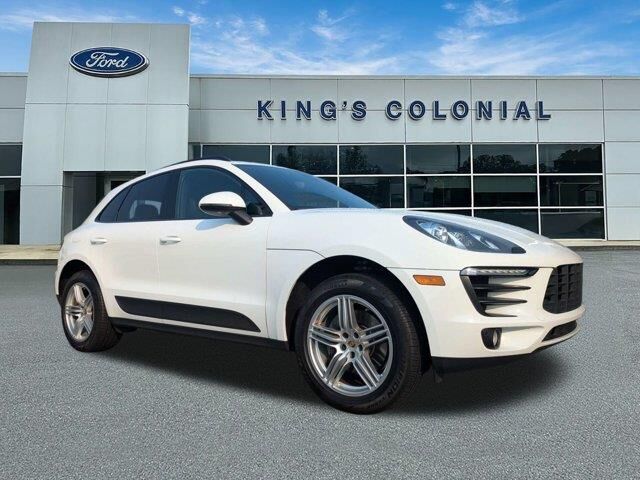 2018 Porsche Macan Base