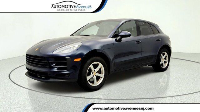 2020 Porsche Macan AWD w/ Premium Pkg Plus, Power Seats &amp; PDLS+