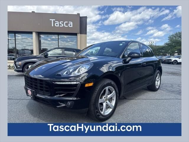 2017 Porsche Macan Base
