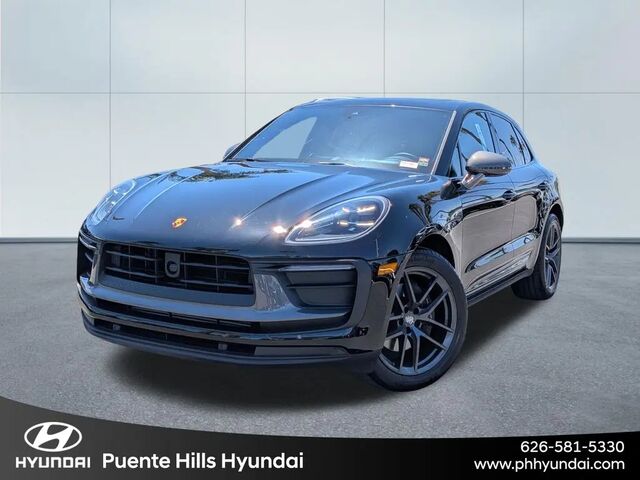 2023 Porsche Macan T