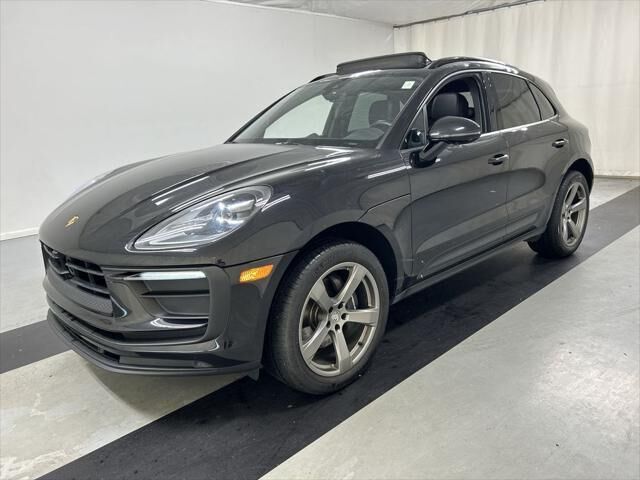2024 Porsche Macan Base