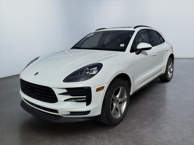 2019 Porsche Macan Base — photo 1 of 13