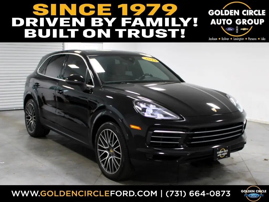 2019 Porsche Cayenne Base — photo 1 of 13