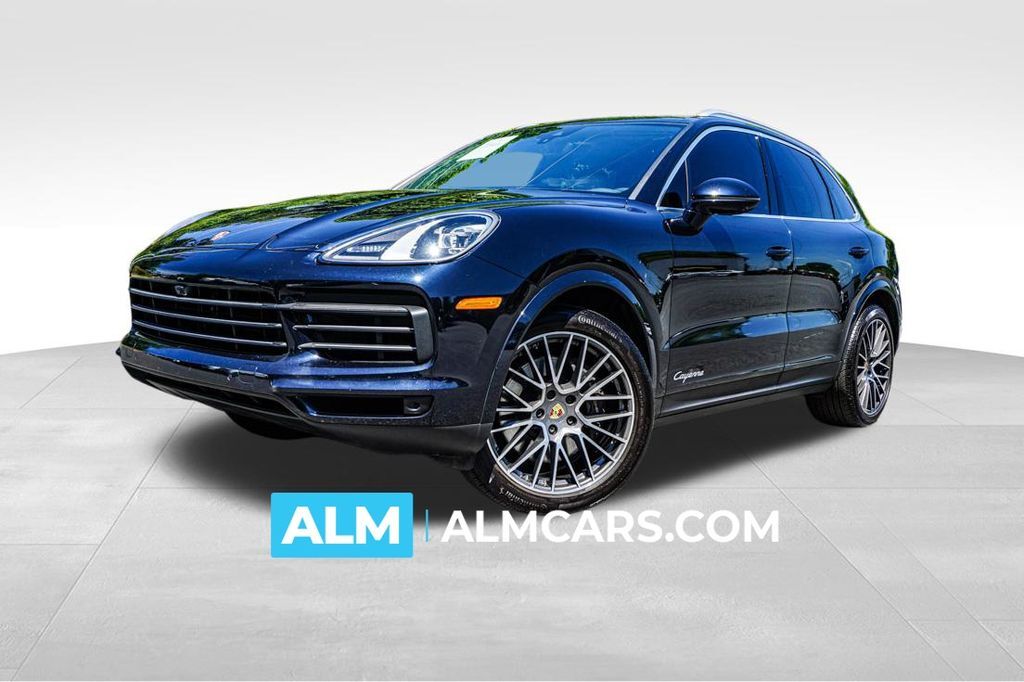2023 Porsche Cayenne Base — photo 1 of 16