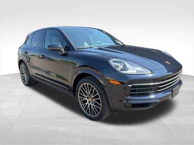 2023 Porsche Cayenne Platinum Edition
