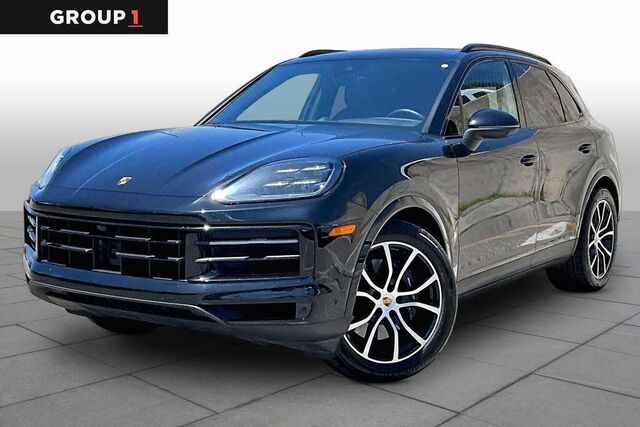 2024 Porsche Cayenne Base