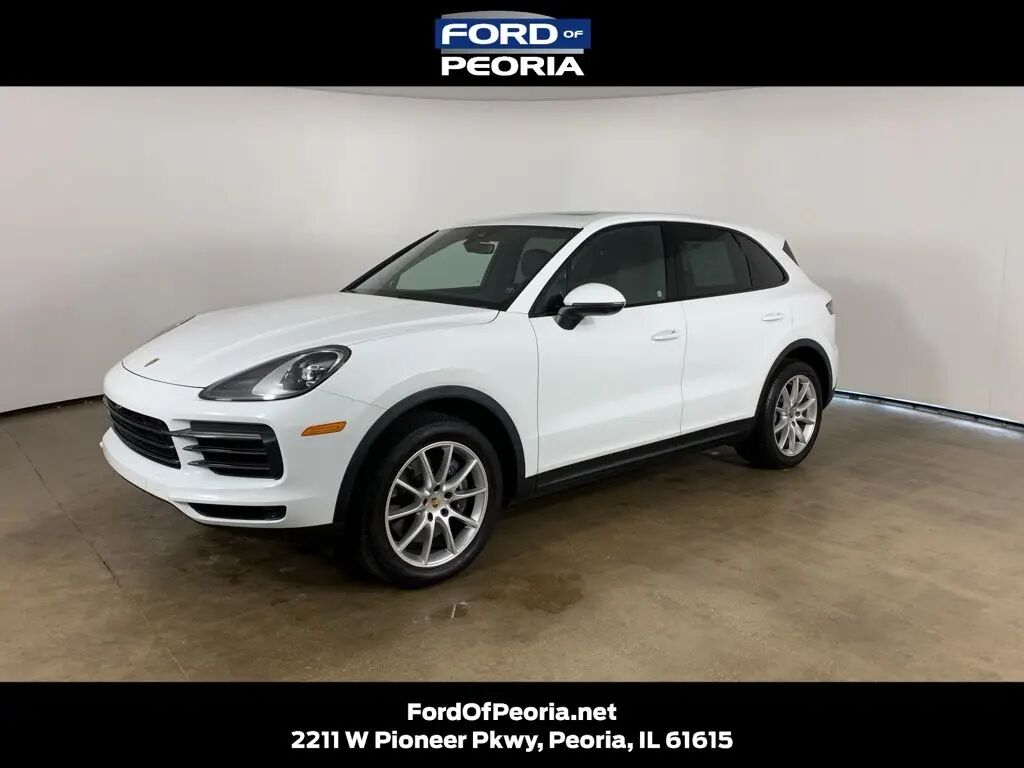 2022 Porsche Cayenne Base
