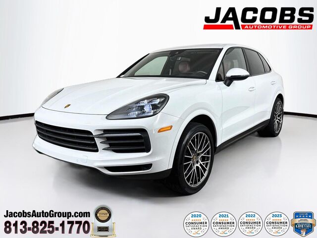 2023 Porsche Cayenne Platinum Edition