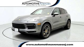 2021 Porsche Cayenne AWD w/ Premium Pkg &amp; 21'' Wheels