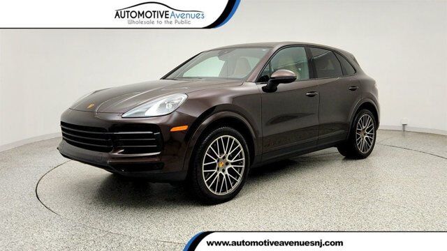 2022 Porsche Cayenne Platinum Edition