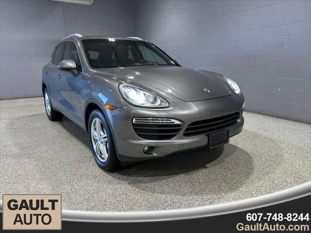 2014 Porsche Cayenne S — photo 1 of 13