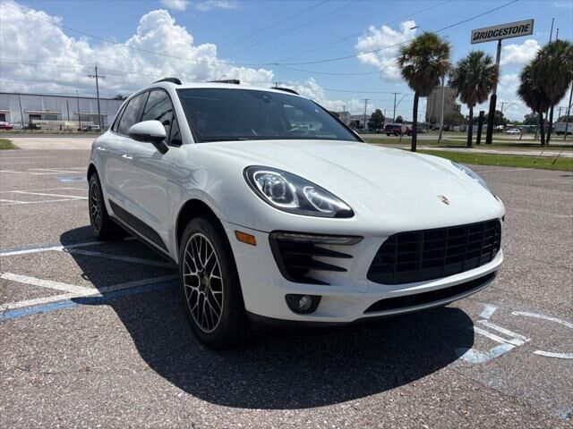 2018 Porsche Macan S