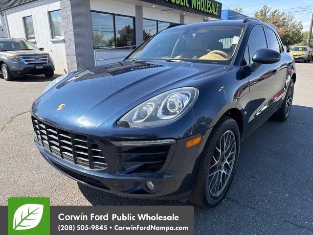 2015 Porsche Macan S — photo 1 of 13