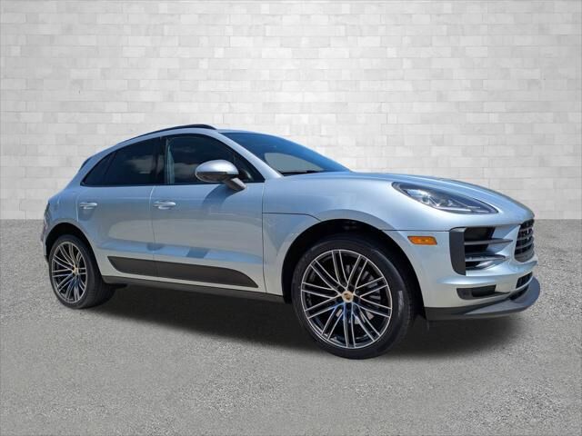 2021 Porsche Macan S — photo 1 of 13