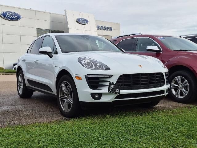 2017 Porsche Macan S