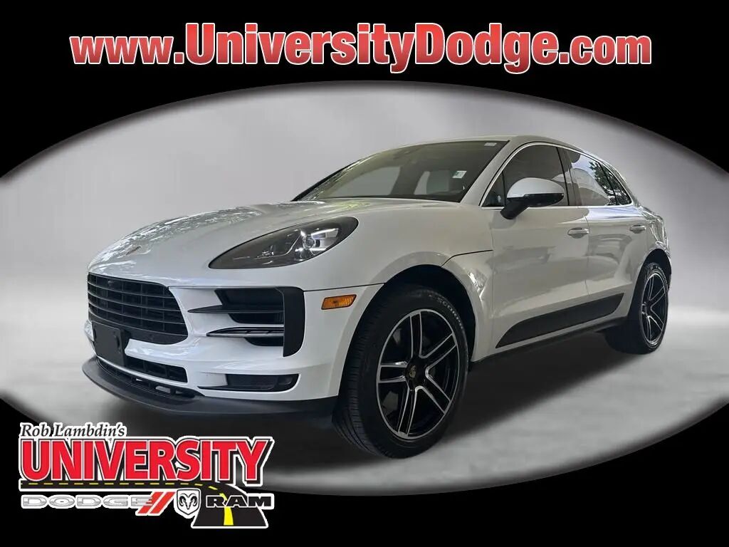 2021 Porsche Macan S — photo 1 of 1