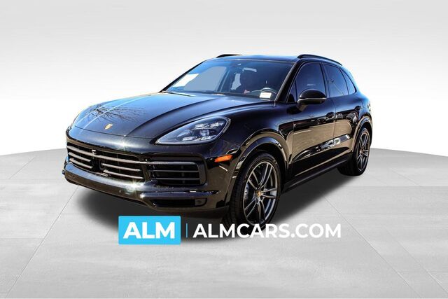 2023 Porsche Cayenne S Platinum Edition