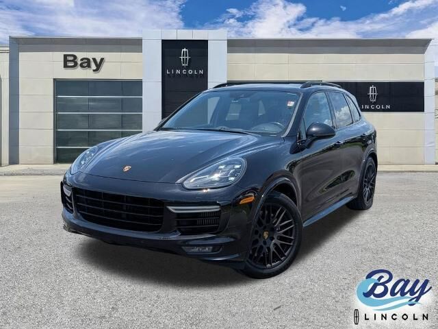 2016 Porsche Cayenne GTS — photo 1 of 13
