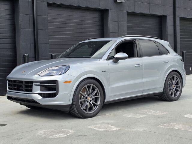 2026 Porsche Cayenne