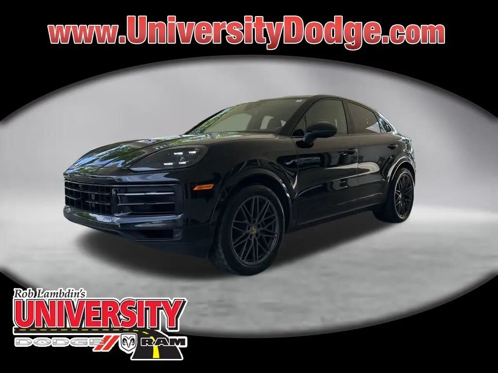 2024 Porsche Cayenne Coupe — photo 1 of 13