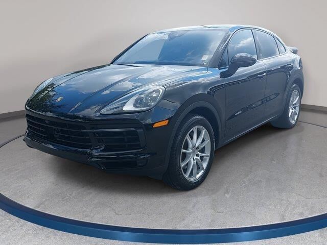 2020 Porsche Cayenne Coupe — photo 1 of 13