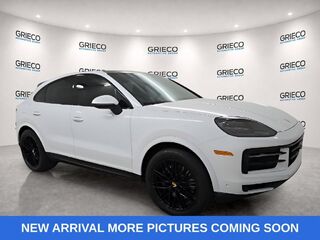 2024 Porsche Cayenne Base