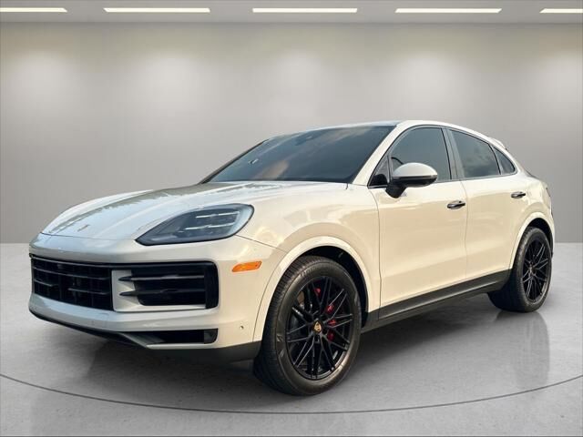2024 Porsche Cayenne S Coupe