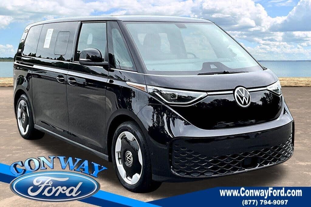 2025 Volkswagen ID. Buzz Pro S — photo 1 of 1