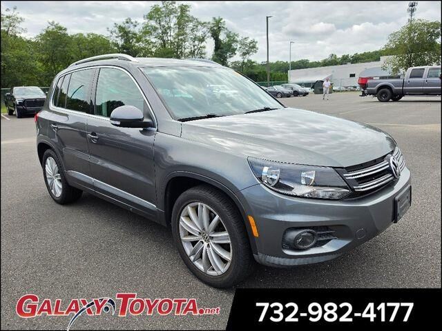 2014 Volkswagen Tiguan S 4Motion