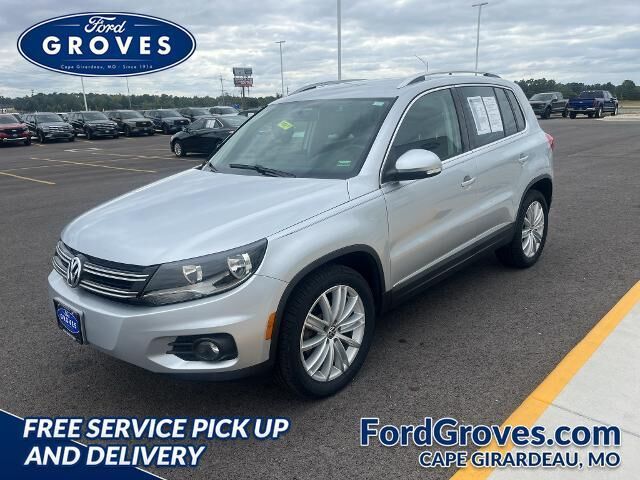 2012 Volkswagen Tiguan SEL 4Motion