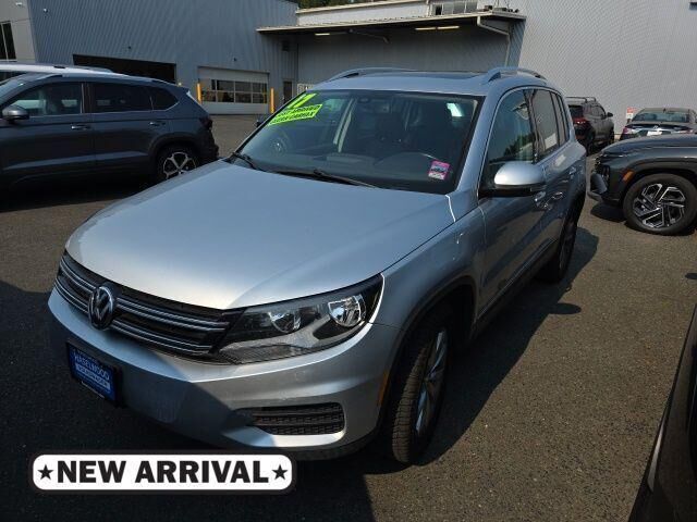 2017 Volkswagen Tiguan 2.0T Wolfsburg Edition 4Motion