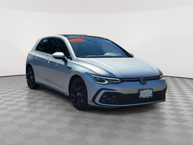 2023 Volkswagen Golf GTI SE