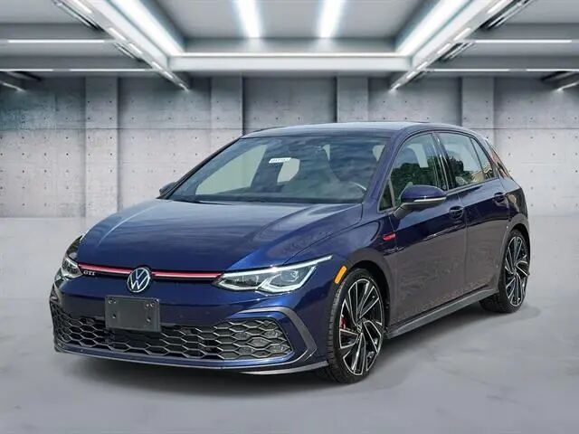 2022 Volkswagen Golf GTI SE