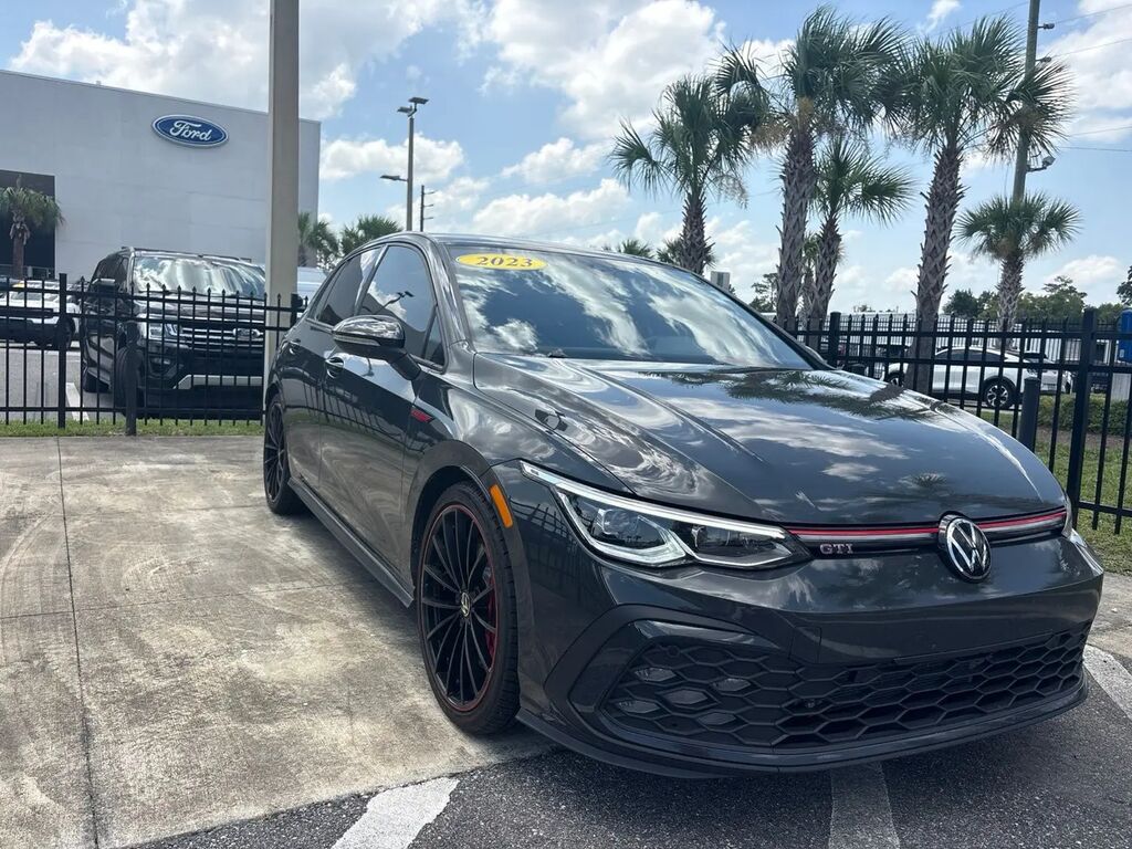 2023 Volkswagen Golf GTI 40th Anniversary Edition