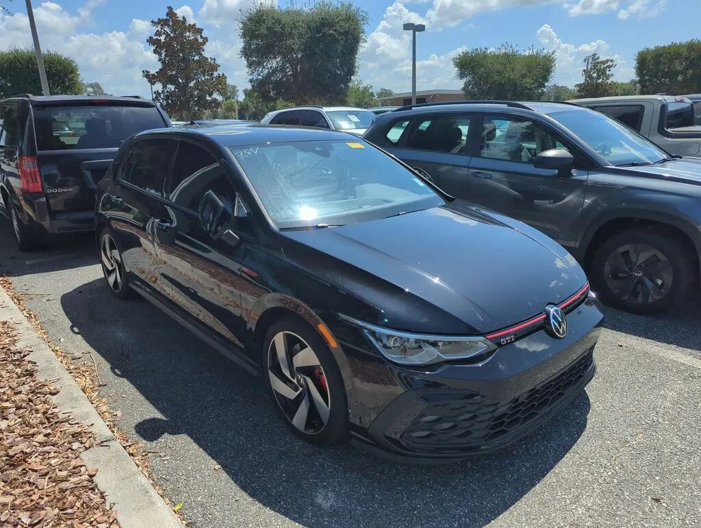 2024 Volkswagen Golf GTI S