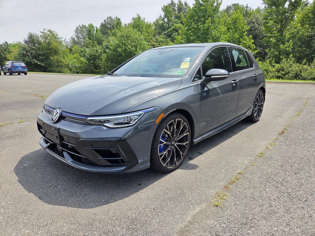 2026 Volkswagen Golf R 2.0T — photo 1 of 13