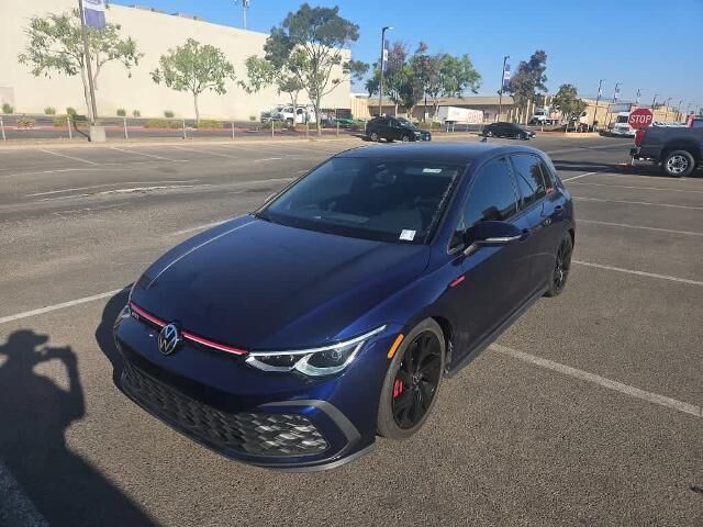 2022 Volkswagen Golf GTI SE