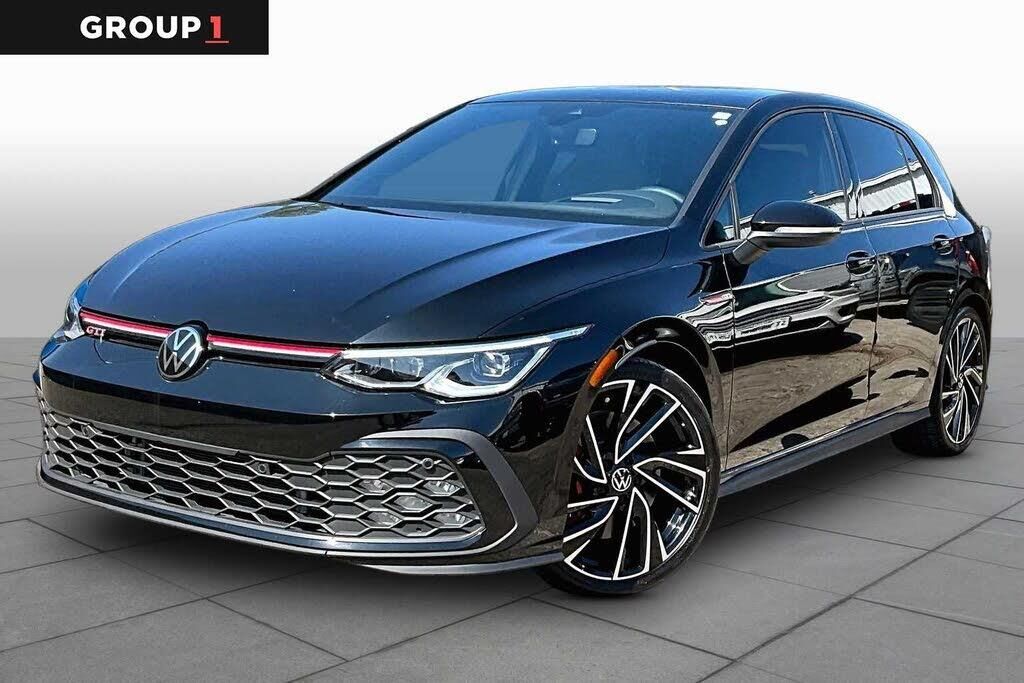 2024 Volkswagen Golf GTI Autobahn — photo 1 of 1