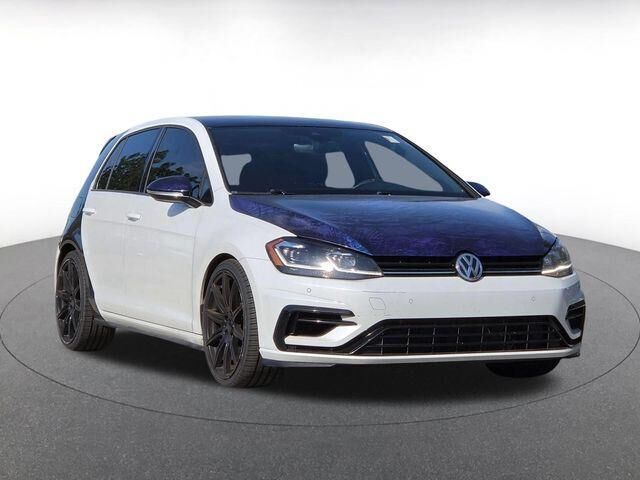 2018 Volkswagen Golf R 4Motion