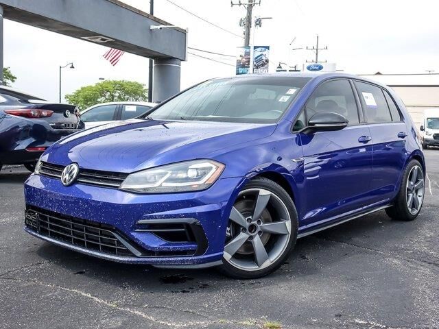 2018 Volkswagen Golf R 4Motion — photo 1 of 13